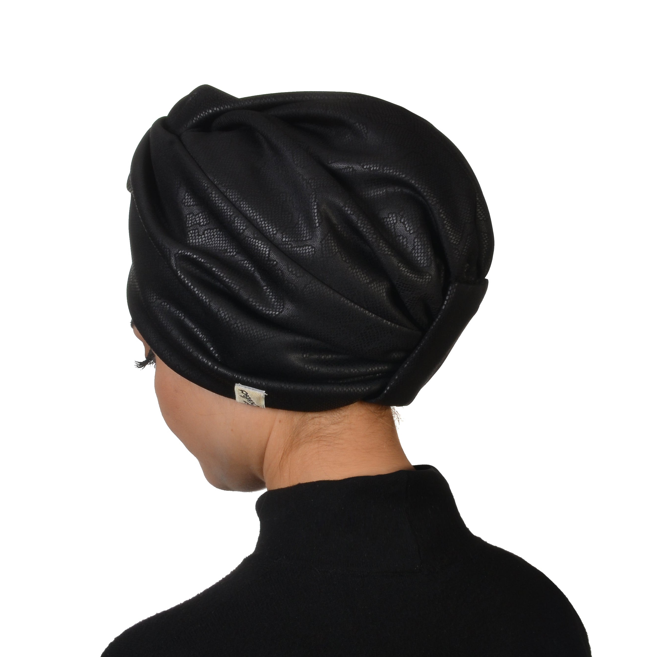 Barcelona Burgulu Bone - Siyah Renkli - Deri Görünümlü Kumaş