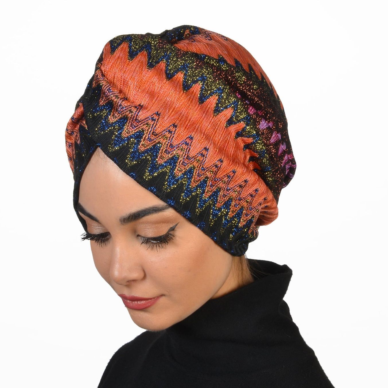 Barcelona Burgulu Bone - Turuncu Krem Lacivert Renkli - Zikzak Desenli Simli Örme Kumaş